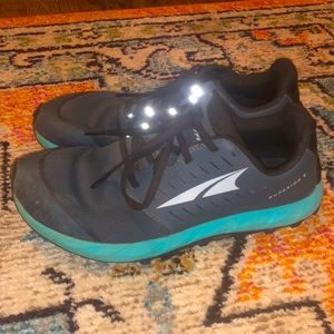 Altra Superior 9 Trail/Soft Road Running